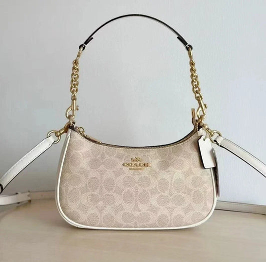Coach Teri Shoulder Bag Signature Canvas CV933 NWT
